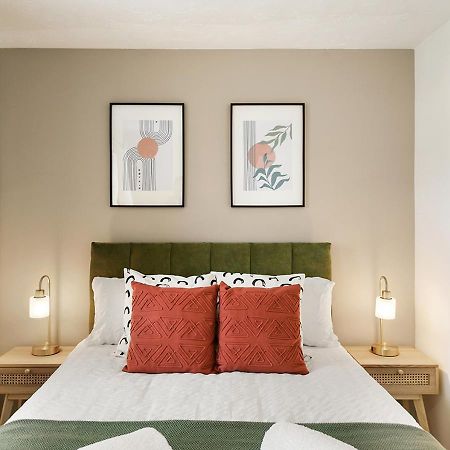 East London House Near Tube With Parking Villa Esterno foto