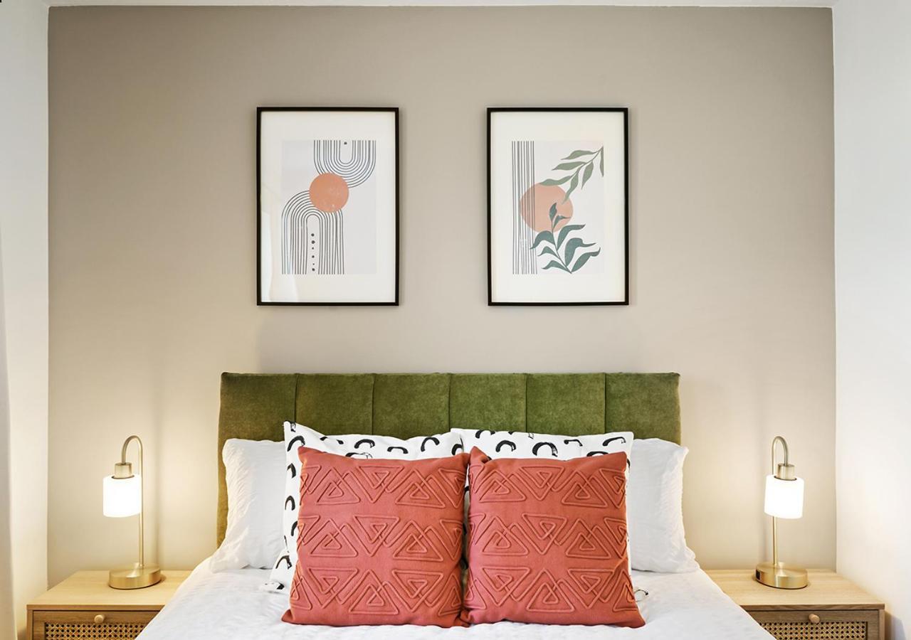 East London House Near Tube With Parking Villa Esterno foto